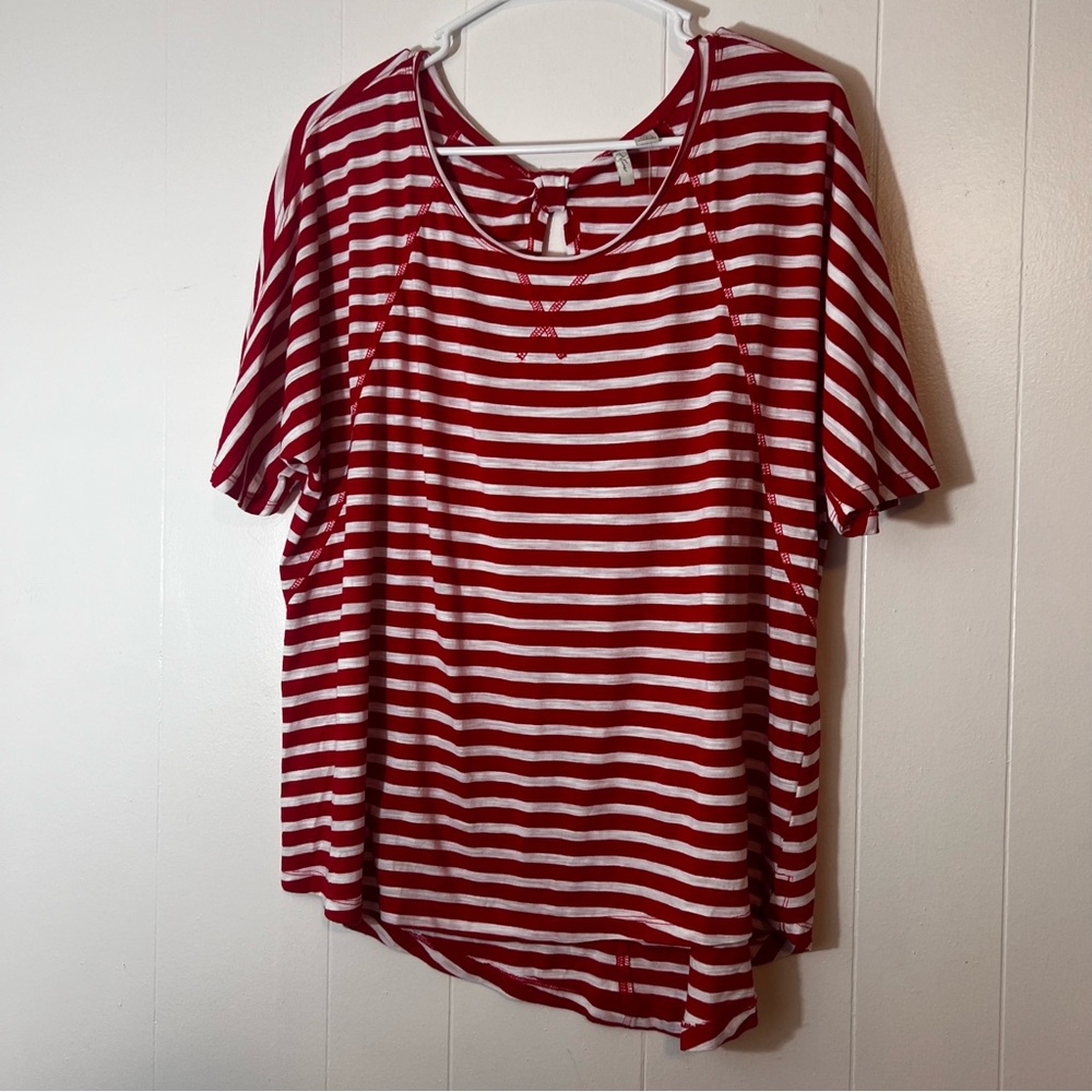 Cato Red and White Striped Short Sleeve Tee Size Large NWT